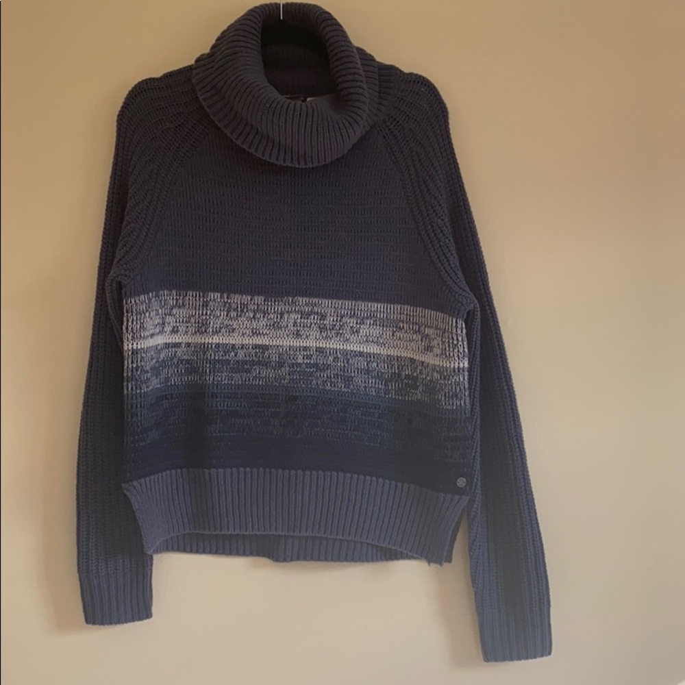 Roxy knit sweater